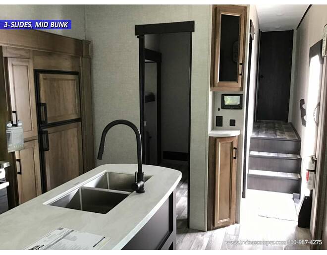2023 Jayco Eagle HT 31MB Fifth Wheel at Irvines Camper Sales STOCK# 1015 Photo 6