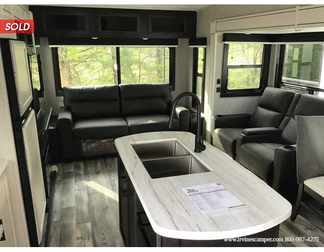 2023 Jayco Eagle HT 28.5RSTS Fifth Wheel at Irvines Camper Sales STOCK# 1063 Photo 7