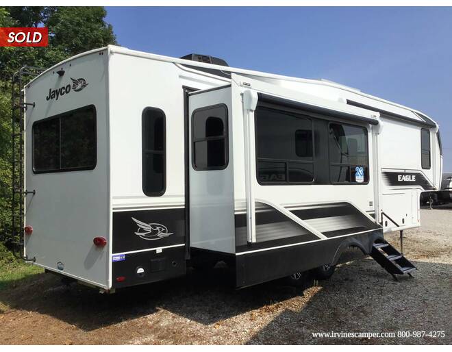 2024 Jayco Eagle 321RSTS Fifth Wheel at Irvines Camper Sales STOCK# 1106 Photo 4