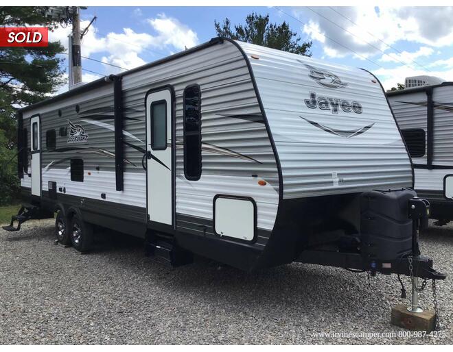 2017 Jayco Jay Flight 28RLS Travel Trailer at Irvines Camper Sales STOCK# 1116 Exterior Photo